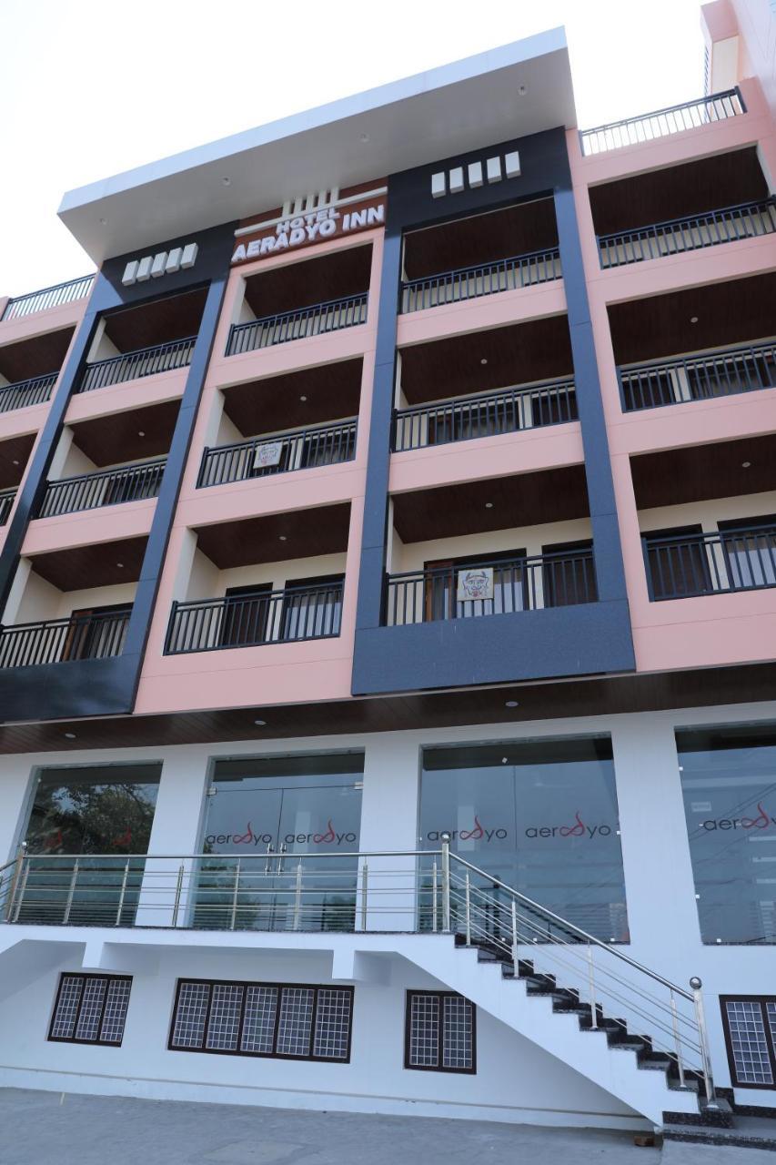 Aeradyo Inn Алмора Экстерьер фото